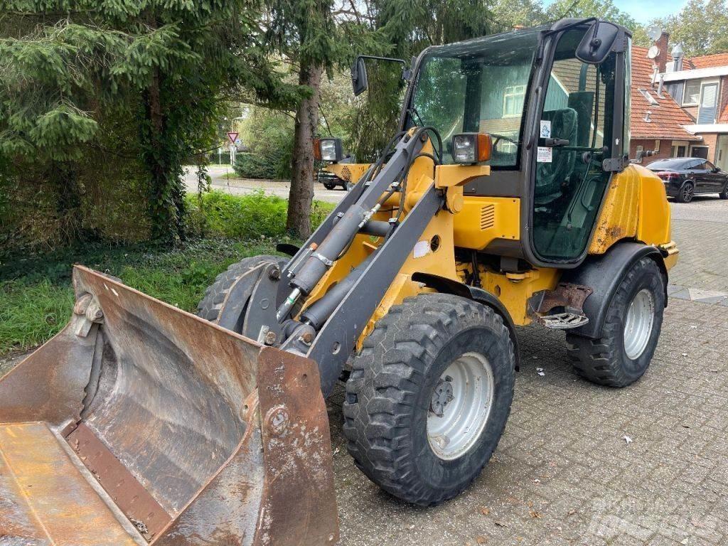 Volvo L25 لوادر بعجل