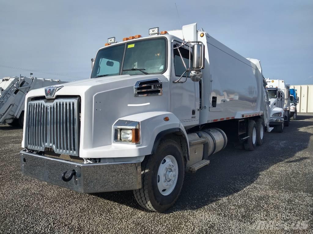 Western Star 4700 شاحنات المخلفات