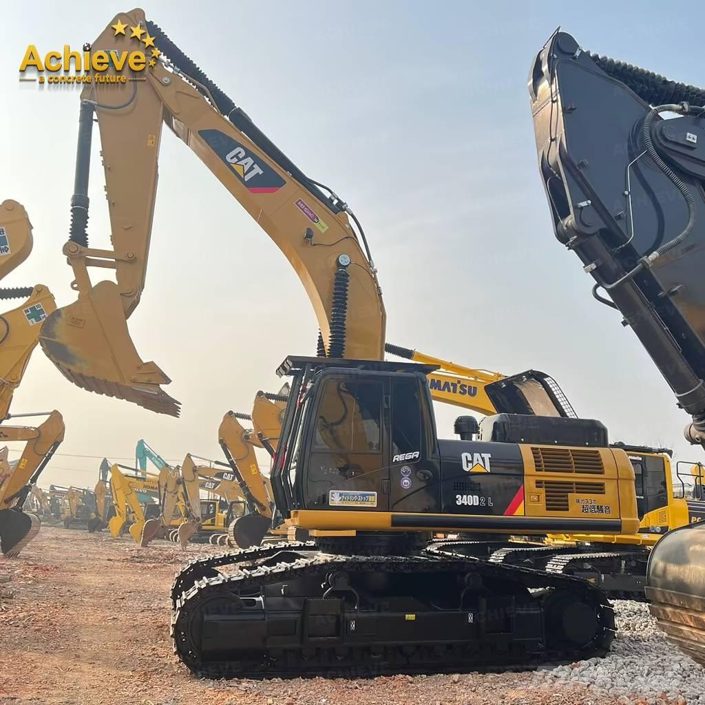 CAT 340D2L حفارات زحافة