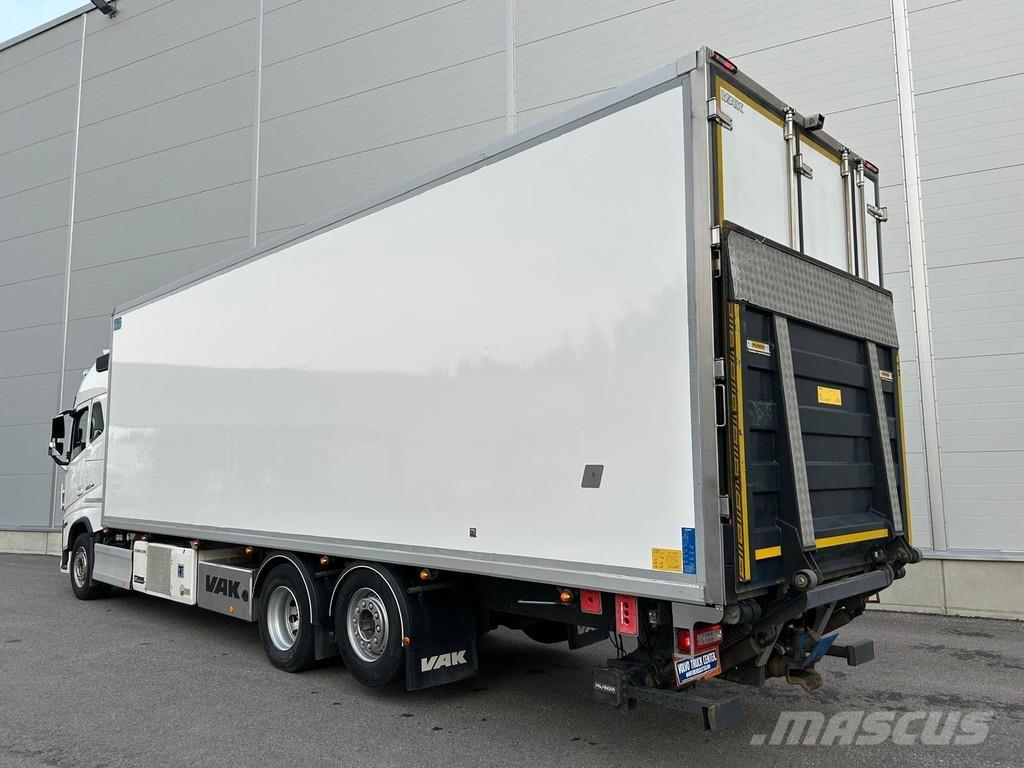 Volvo FH شاحنات بدرجة حرارة قابلة للضبط