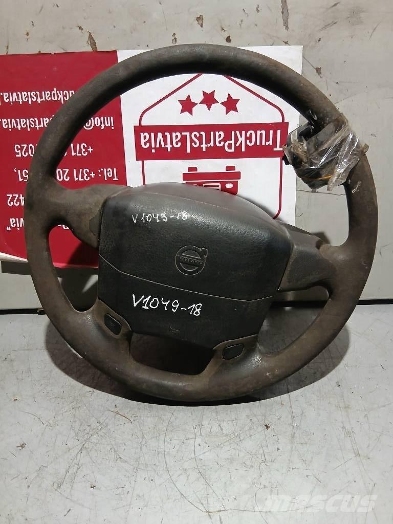 Volvo FH 13    20360936 كابينة والداخلية