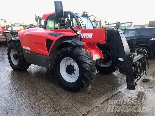 Manitou MLT 840 145 معدات مناولة لأغراض الزراعة
