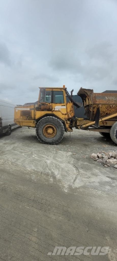 Volvo A 25 C ساحبات مفصلية