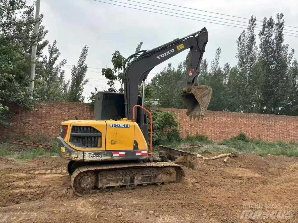 Volvo EC80 حفارات زحافة