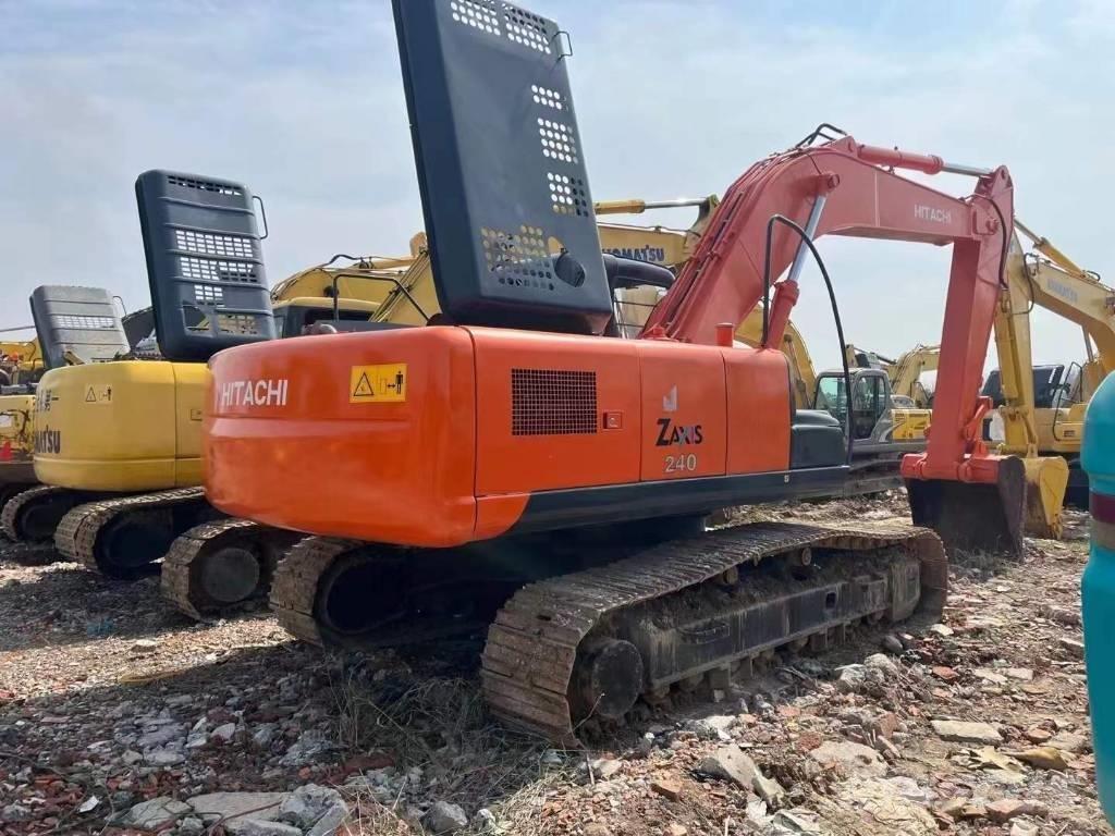 Hitachi Zaxis 240 حفارات زحافة