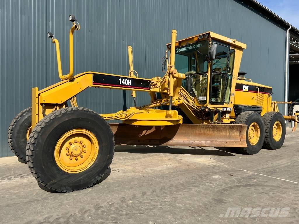 CAT 140H معدات تمهيد الطرق