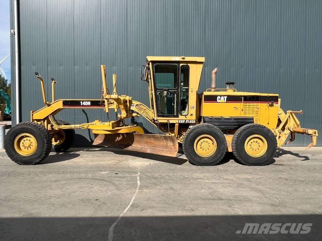 CAT 140H معدات تمهيد الطرق