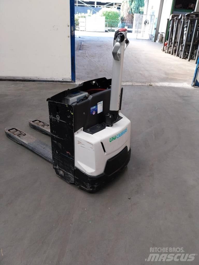 UniCarriers MDW200 معدات الرفع منخفض المستوى