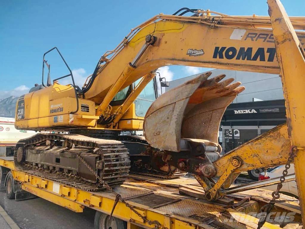 Komatsu PC 230 NHD حفارات زحافة