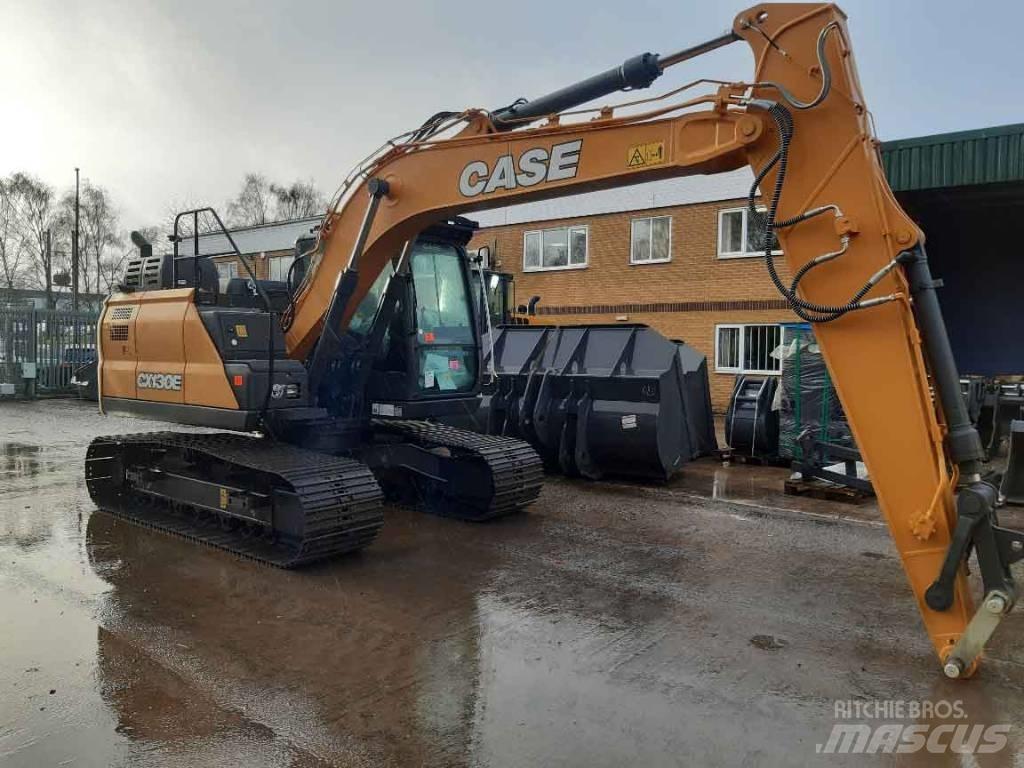 CASE CX 130 E حفارات زحافة