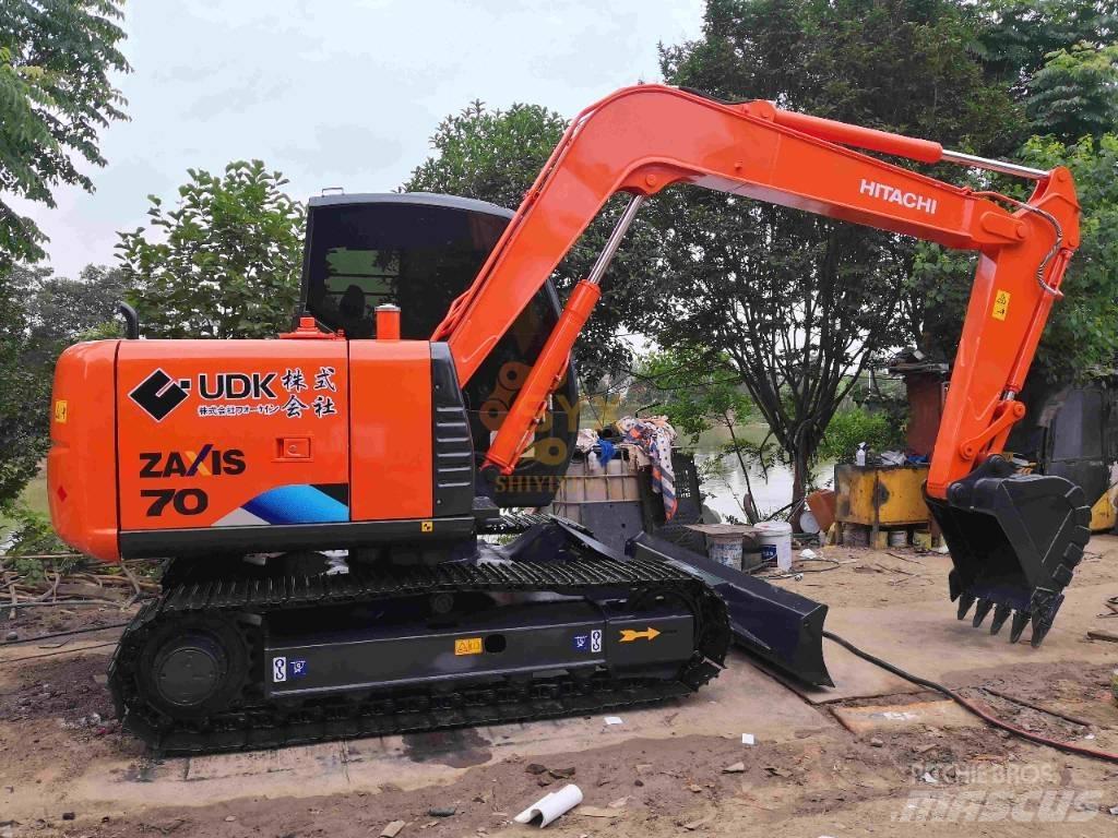 Hitachi ZX 70 حفارات وسط 7 طن - 12 طن