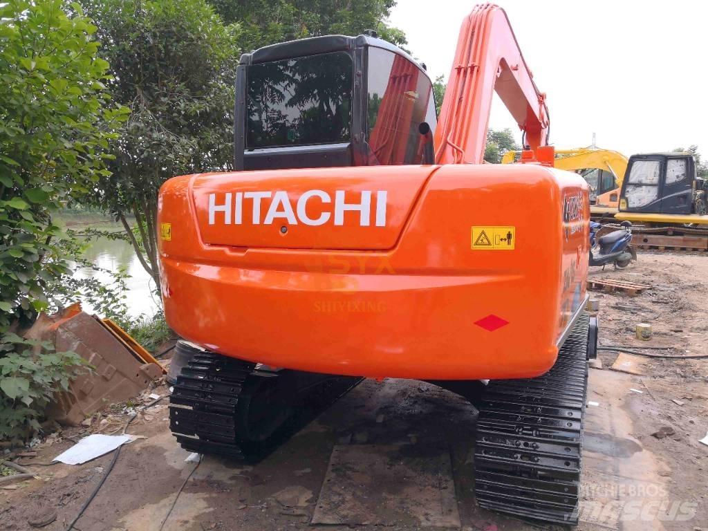 Hitachi ZX 70 حفارات وسط 7 طن - 12 طن