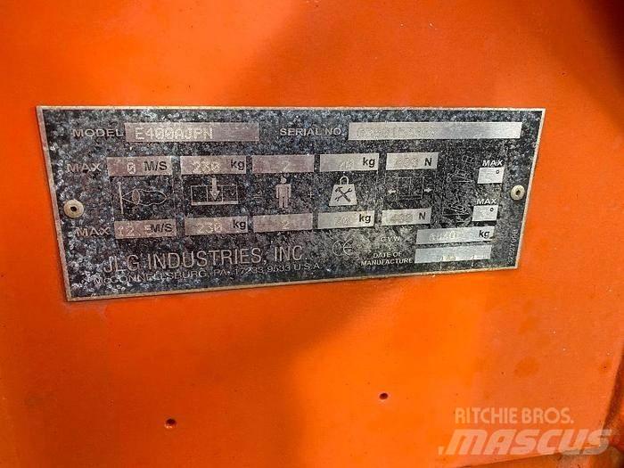 JLG E400 AJPN رافعات ومنصات أخرى