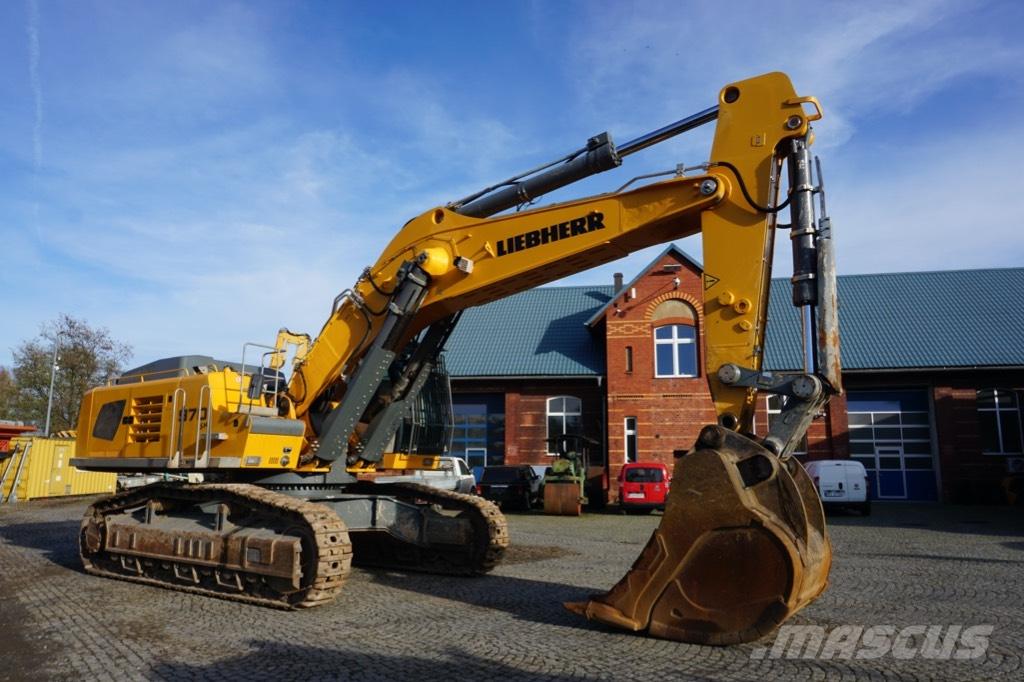 Liebherr R 970 SHD حفارات زحافة