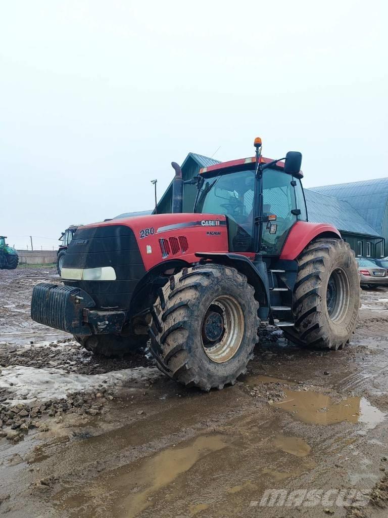 Case IH Magnum 280 الجرارات