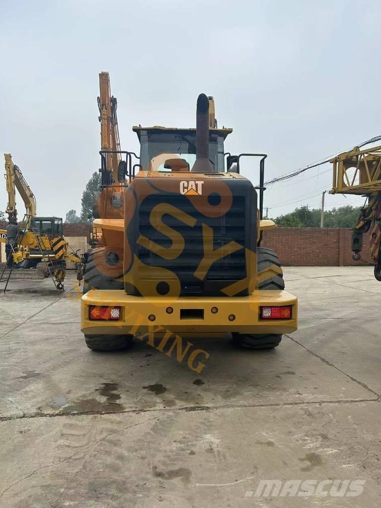 CAT 950 GC لوادر بعجل