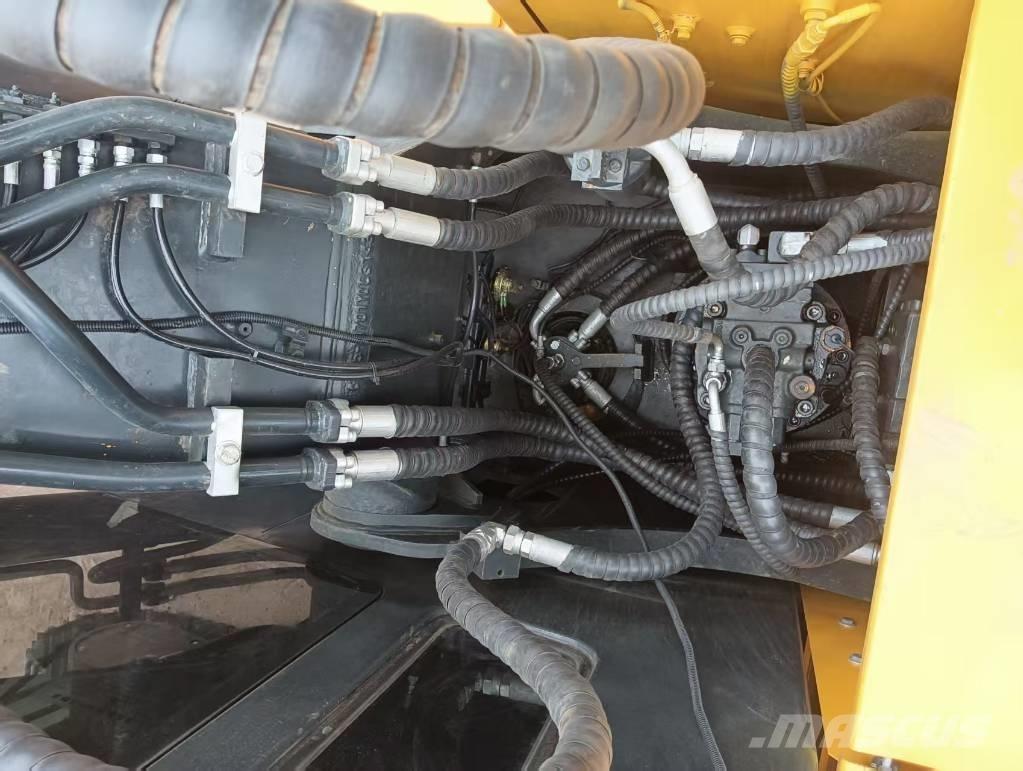 Hyundai 220 LC-9S حفارات زحافة