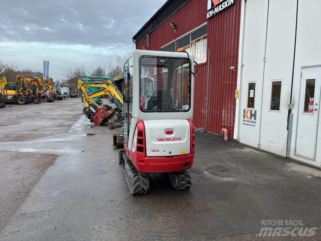 Takeuchi TB 216 حفارات صغيرة أقل من 7 طن (حفارات صغيرة)