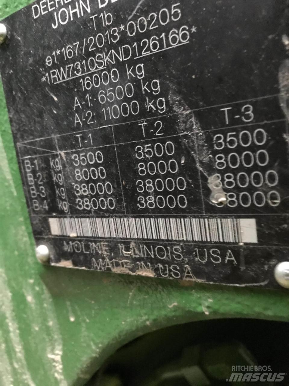 John Deere 7R 310 الجرارات