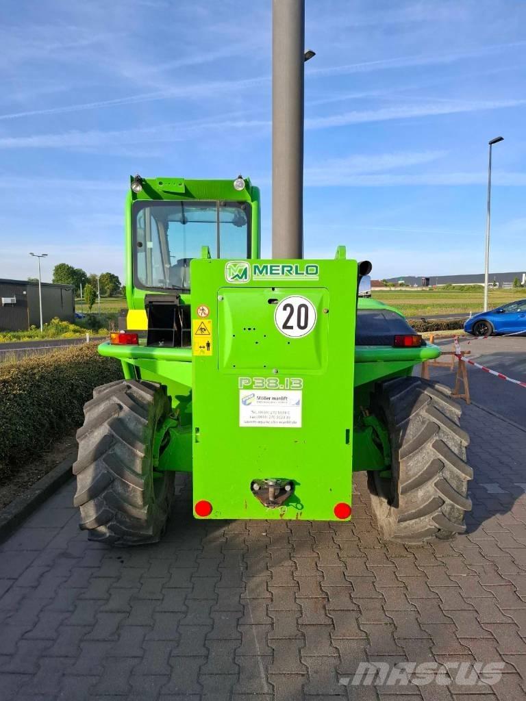 Merlo P 38.13 مناولات متداخلة