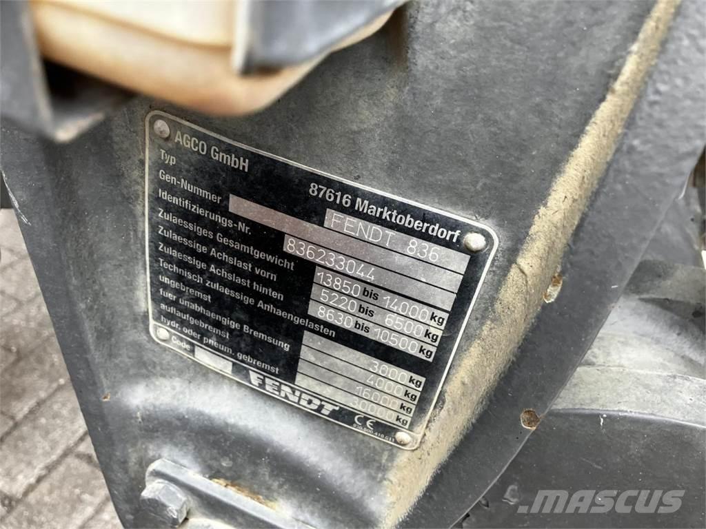 Fendt 828 Vario الجرارات