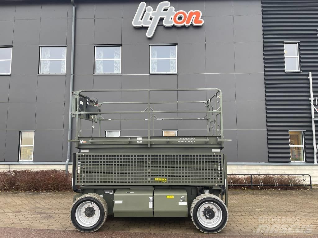 JLG M 3369 Saxlift رافعات مقصية الشكل