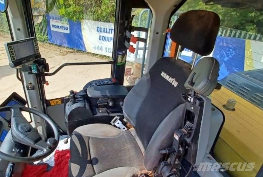 Komatsu WA 480-8 لوادر بعجل