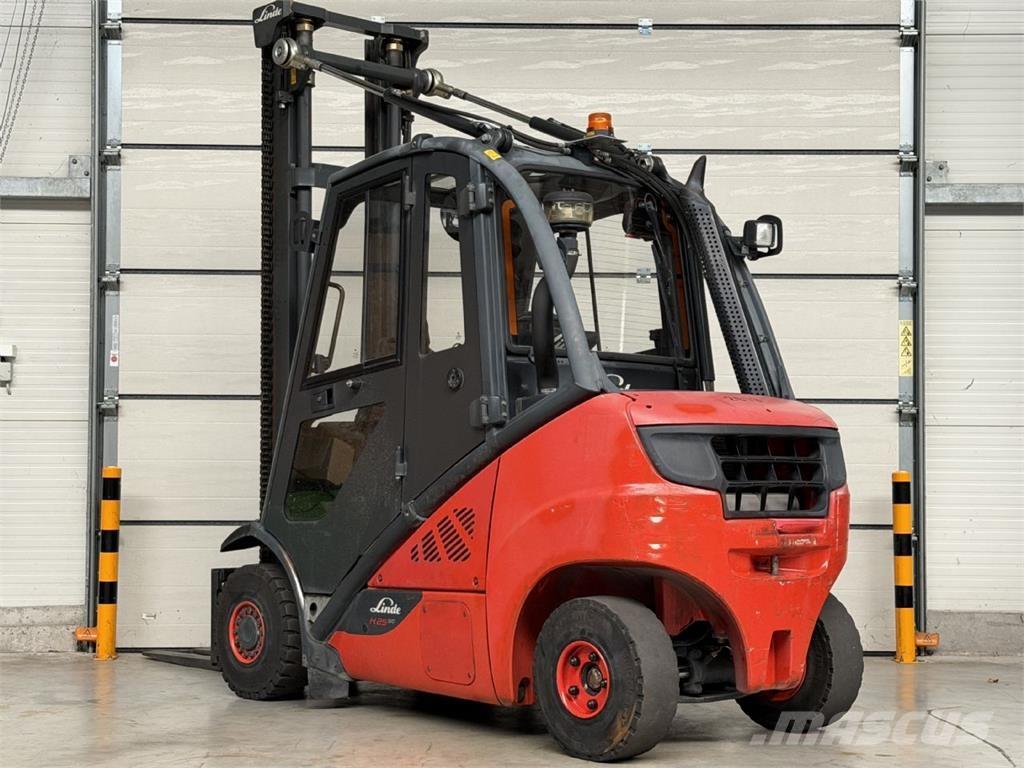 Linde H25D-02 شاحنات الديزل