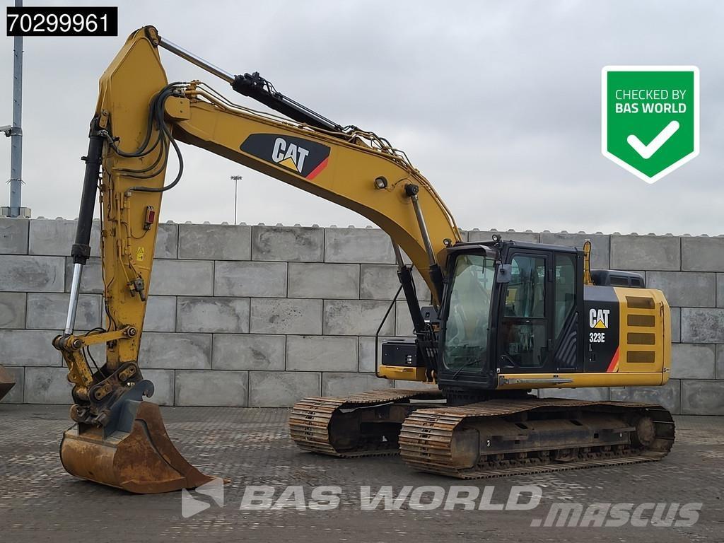 CAT 323 E L حفارات زحافة