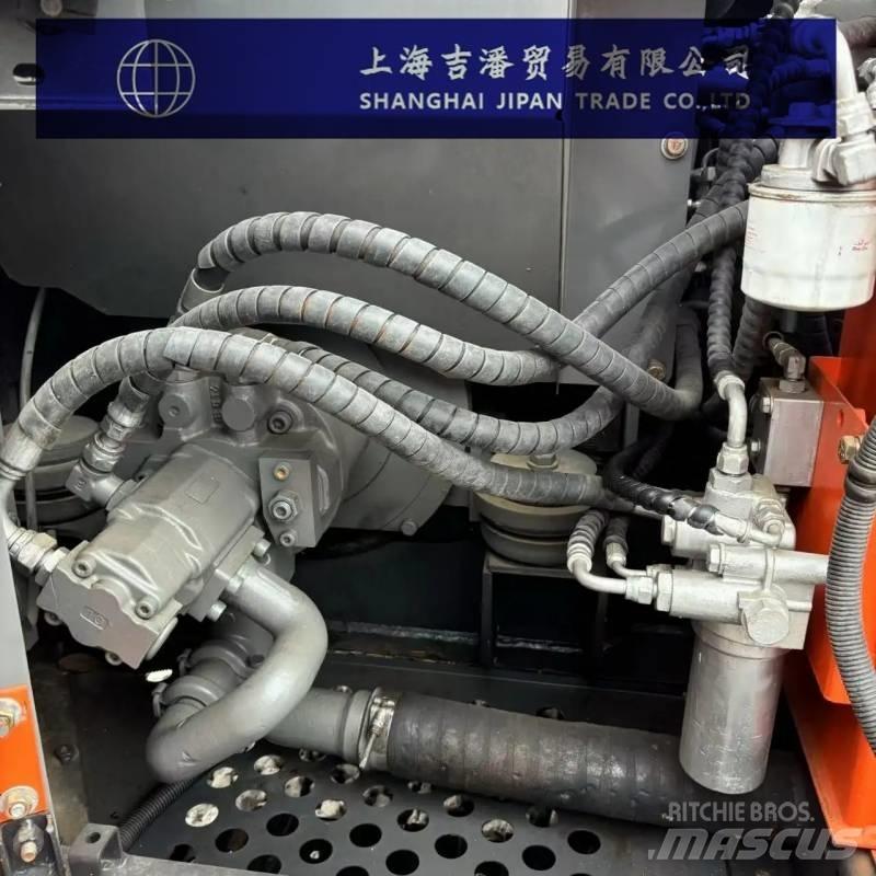 Hitachi ZX 60 حفارات صغيرة أقل من 7 طن (حفارات صغيرة)