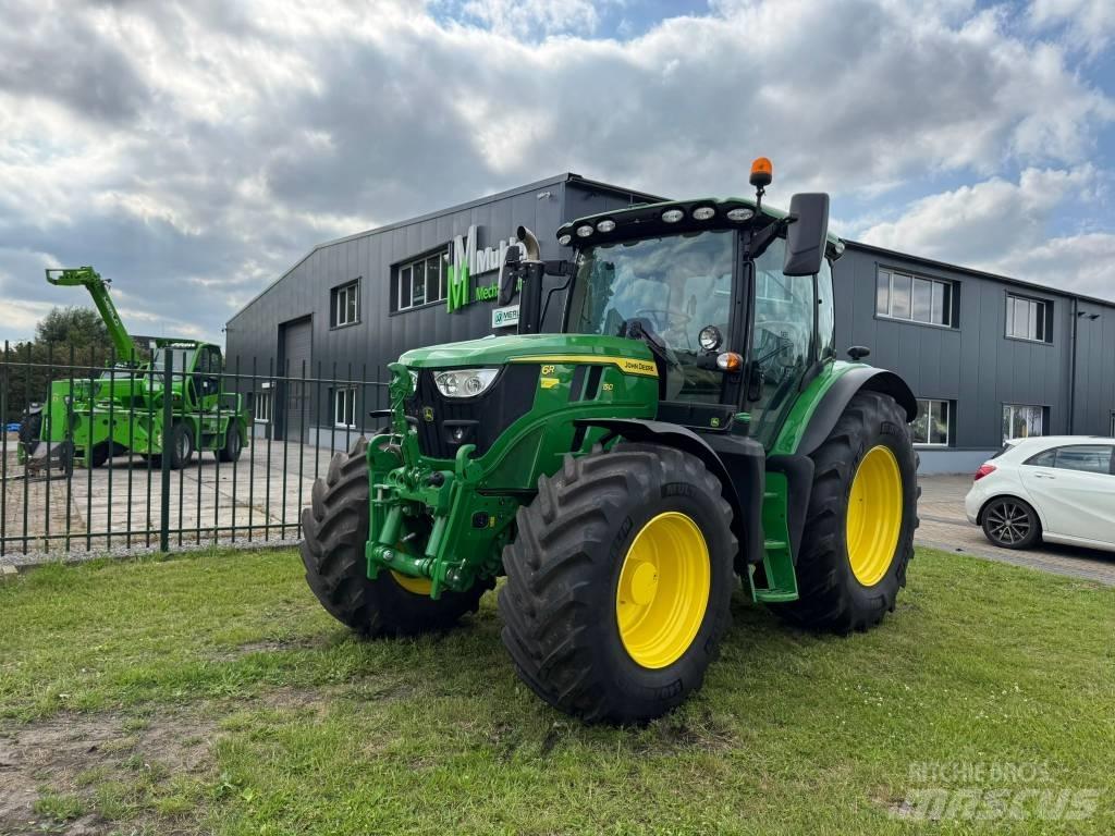John Deere 6R 150 الجرارات