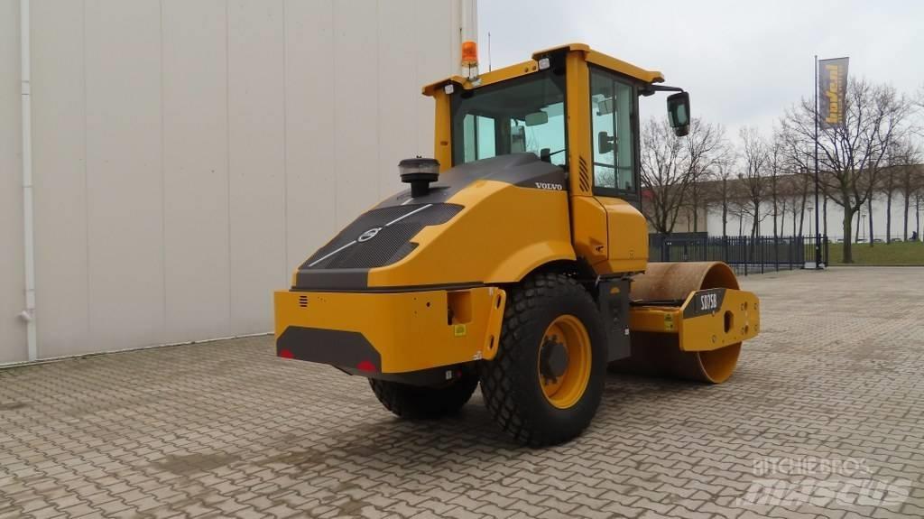 Volvo SD 75 B مداحل أحادية الأسطوانة