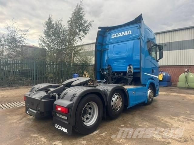 Scania S 500 وحدات الجر