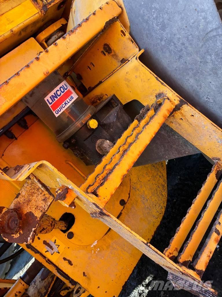 Volvo L 110 E لوادر بعجل
