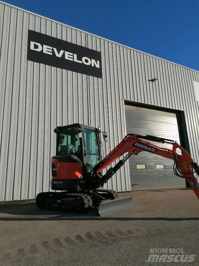 Doosan DX 27 Z حفارات صغيرة أقل من 7 طن (حفارات صغيرة)