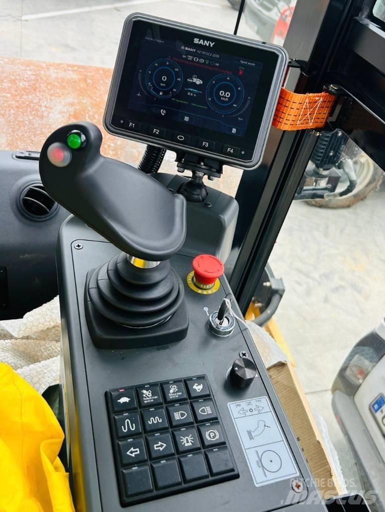 Sany SSR 130C-10H ضاغطات التربة