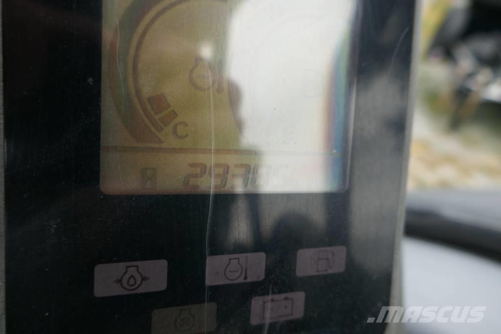 Hitachi ZX 30 U-3 حفارات صغيرة أقل من 7 طن (حفارات صغيرة)