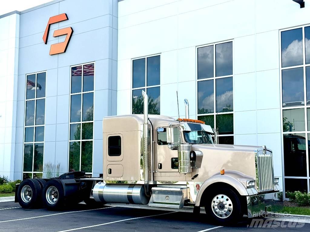 Kenworth W 900 وحدات الجر
