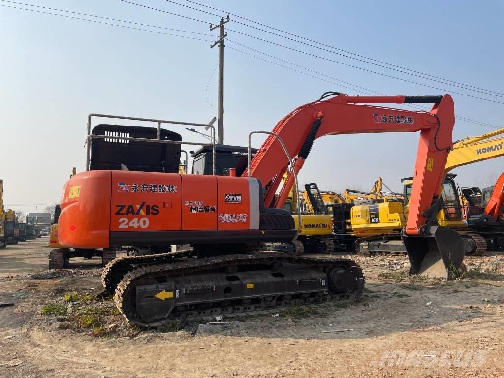  HIITACHI ZX240 حفارات زحافة