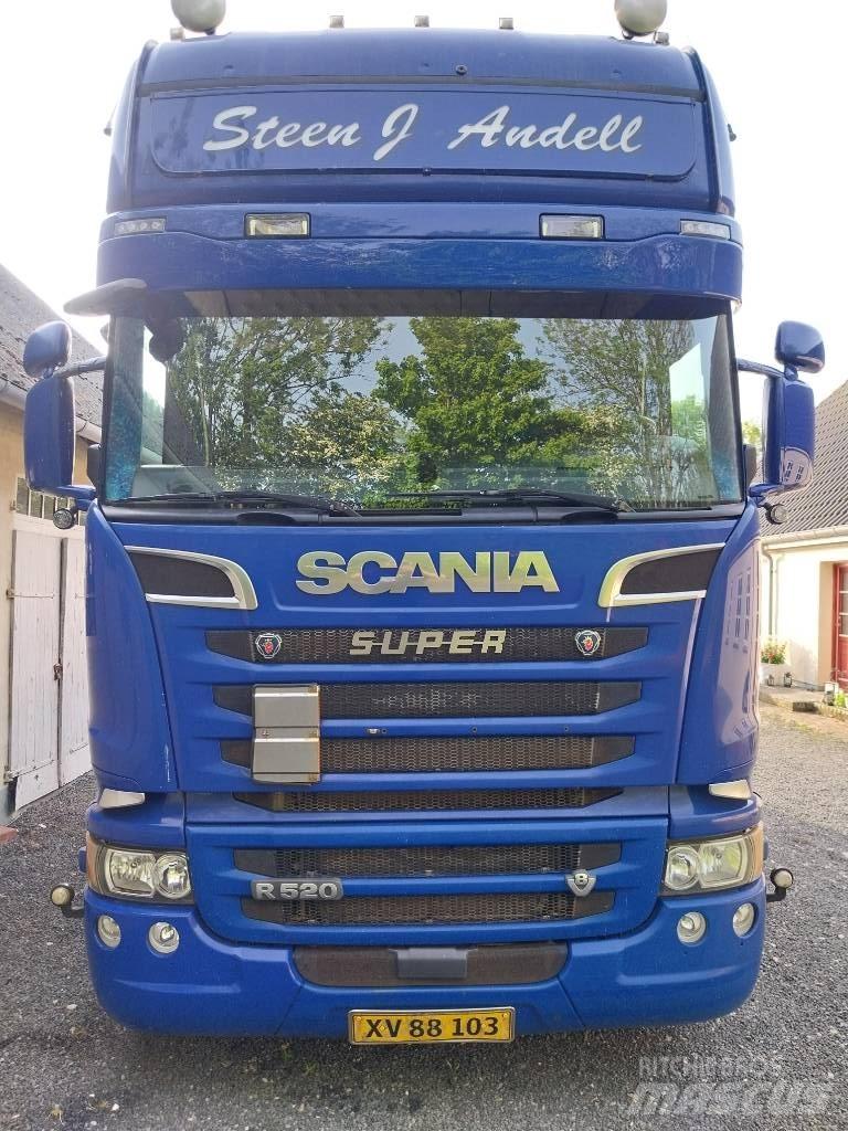 Scania R 520 وحدات الجر