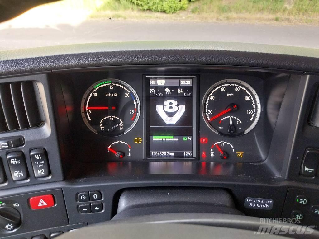 Scania R 520 وحدات الجر