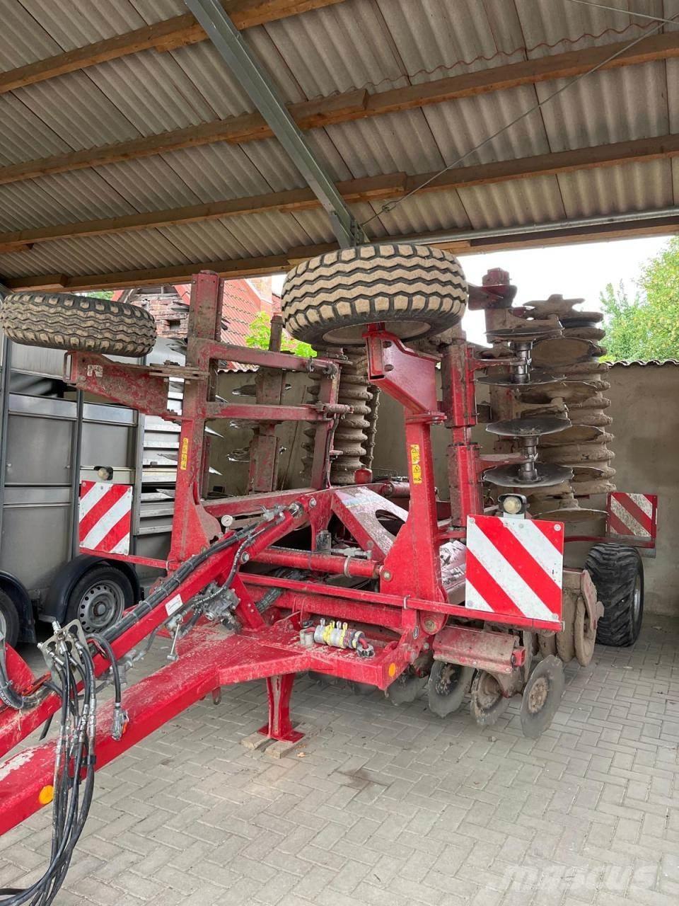 Horsch Joker 5 RT زحافات ساحقة