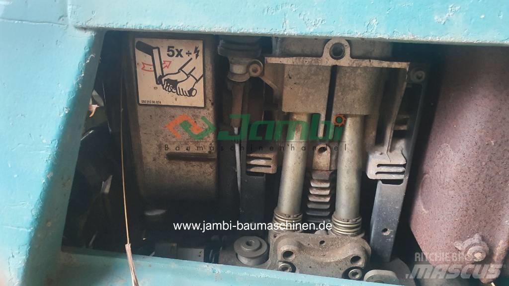 Ammann AVH 100-20 دكاكات أفقية