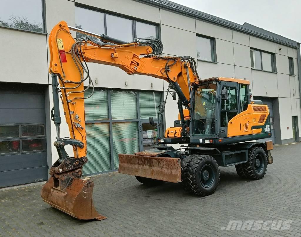 Hyundai HW140 حفارات بعجل