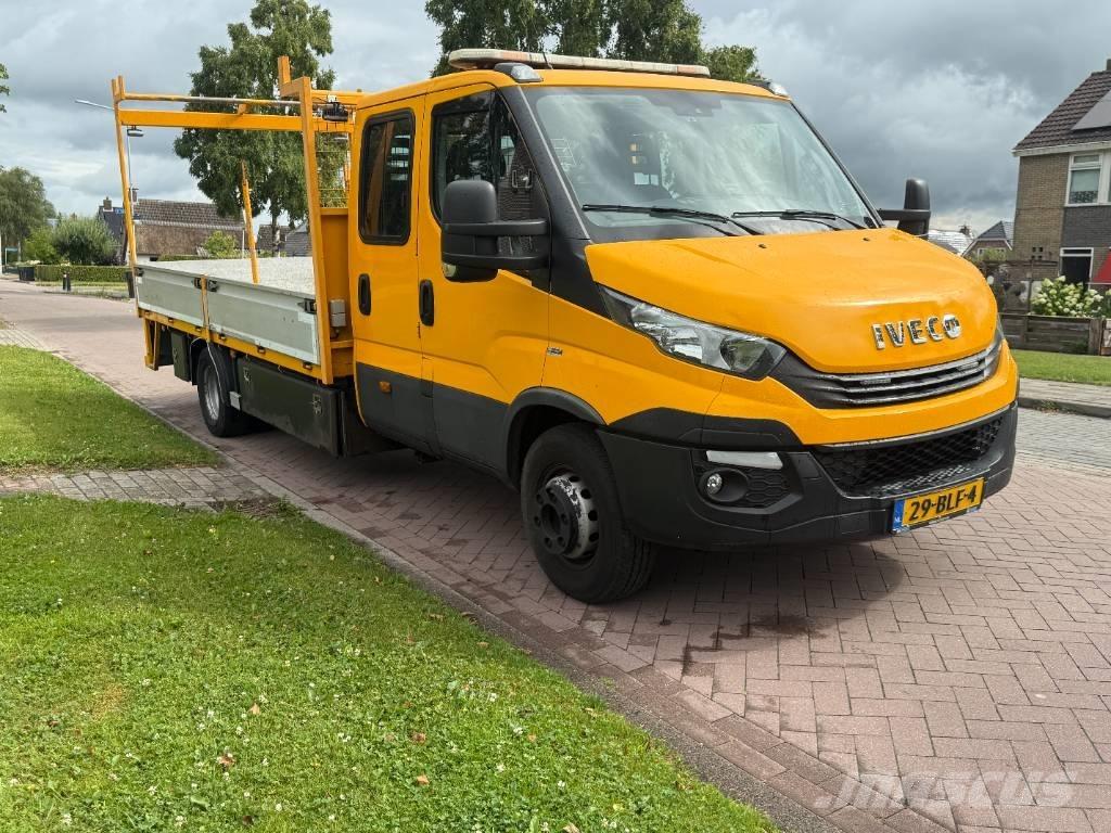 Iveco Daily شاحنات خفيفة/مفصلية الجوانب