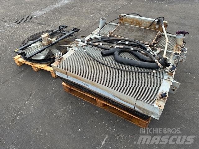 Doosan DL 450-5 مشعات