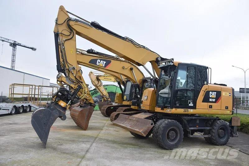 CAT M316F حفارات بعجل