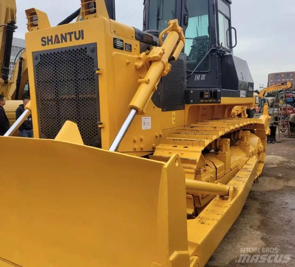 Shantui SD 22 بلدوزرات مجنزرة