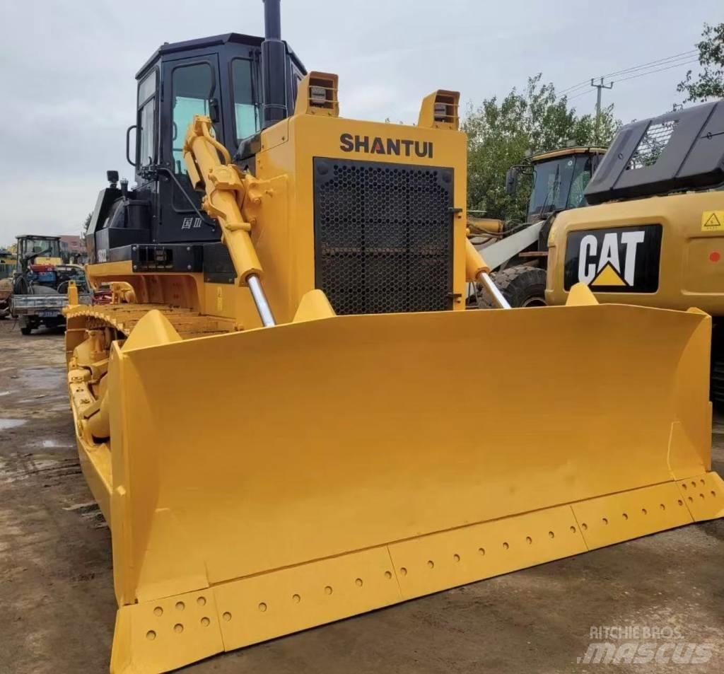 Shantui SD 22 بلدوزرات مجنزرة
