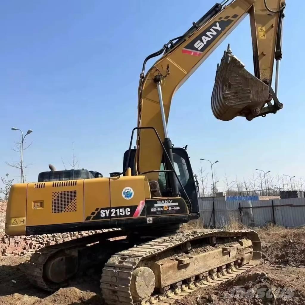 Sany 215C حفارات زحافة